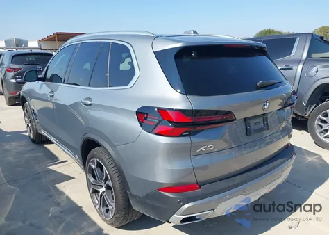 2025 BMW X5 Phev xDrive50E from USA, damaged, VIN 5UX43EU05S9Y48016